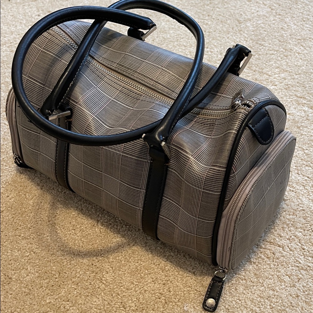 Liz Claiborne Barrel Style Plaid Shoulder Bag - Black and Gray - Picture 4 of 16